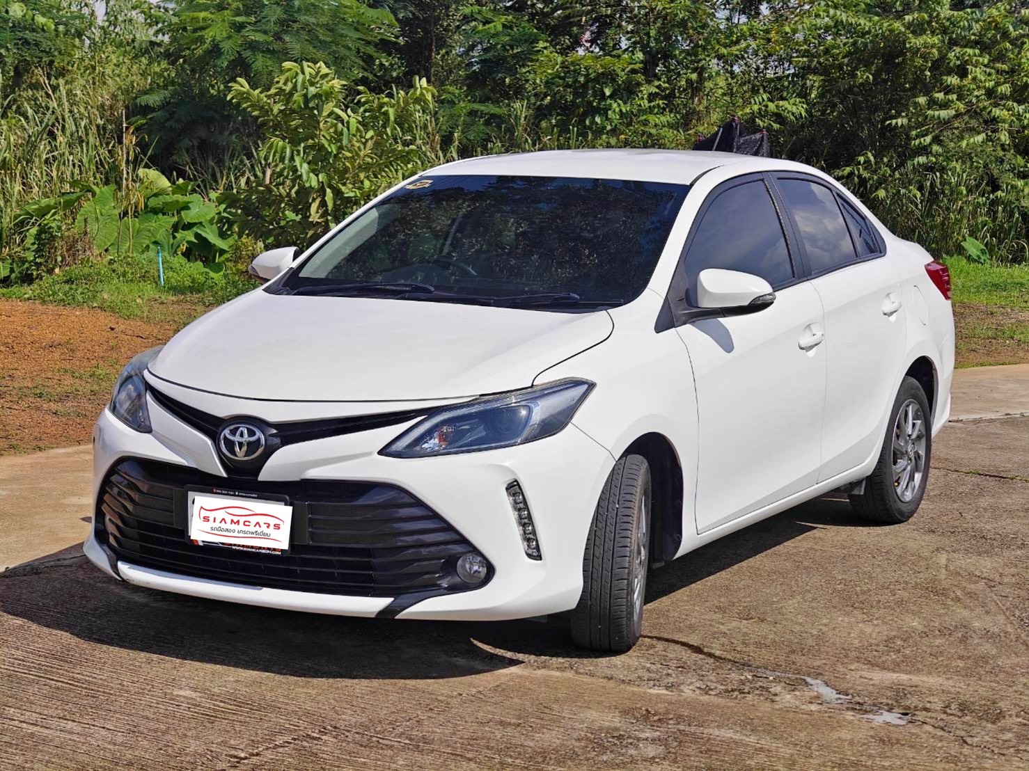 Toyota Vios 1.5 Mid Sedan AT ปี 2021