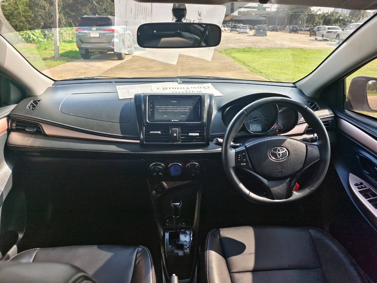 Toyota Vios 1.5 Mid Sedan AT ปี 2022