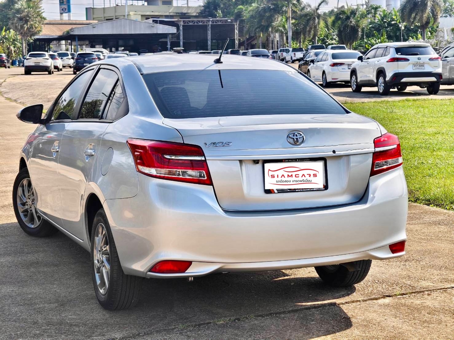 Toyota Vios 1.5 Mid Sedan AT ปี 2022