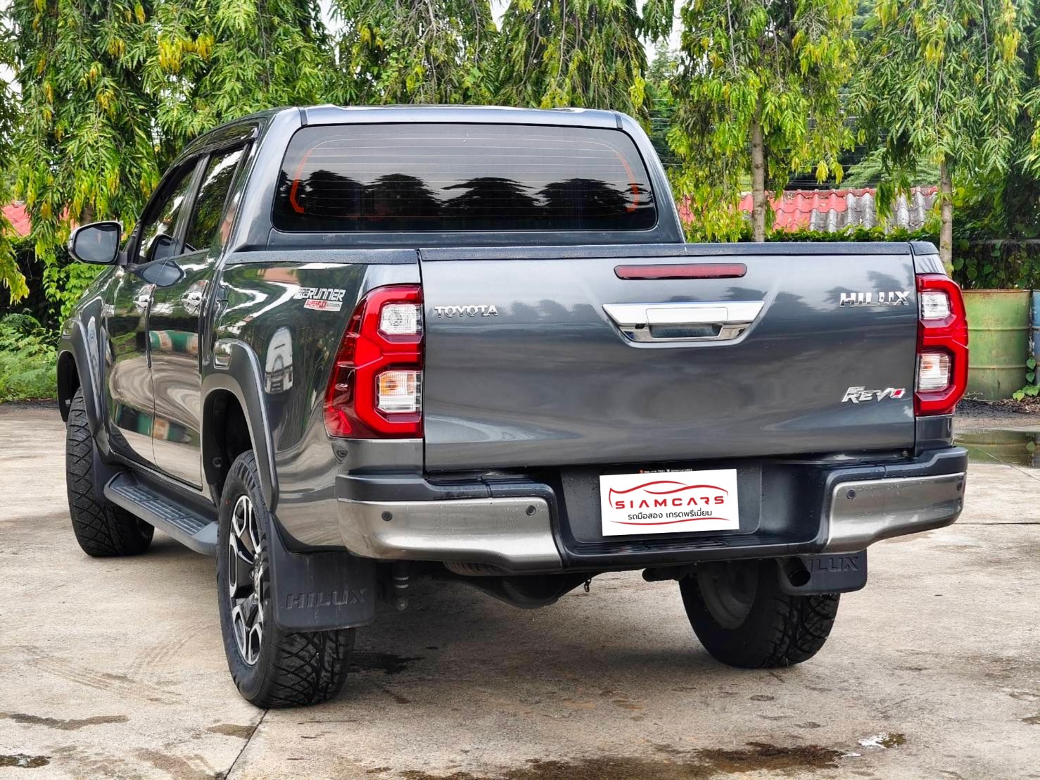 Toyota Hilux Revo Double Cab 2.4 Mid Prerunner MT 2023