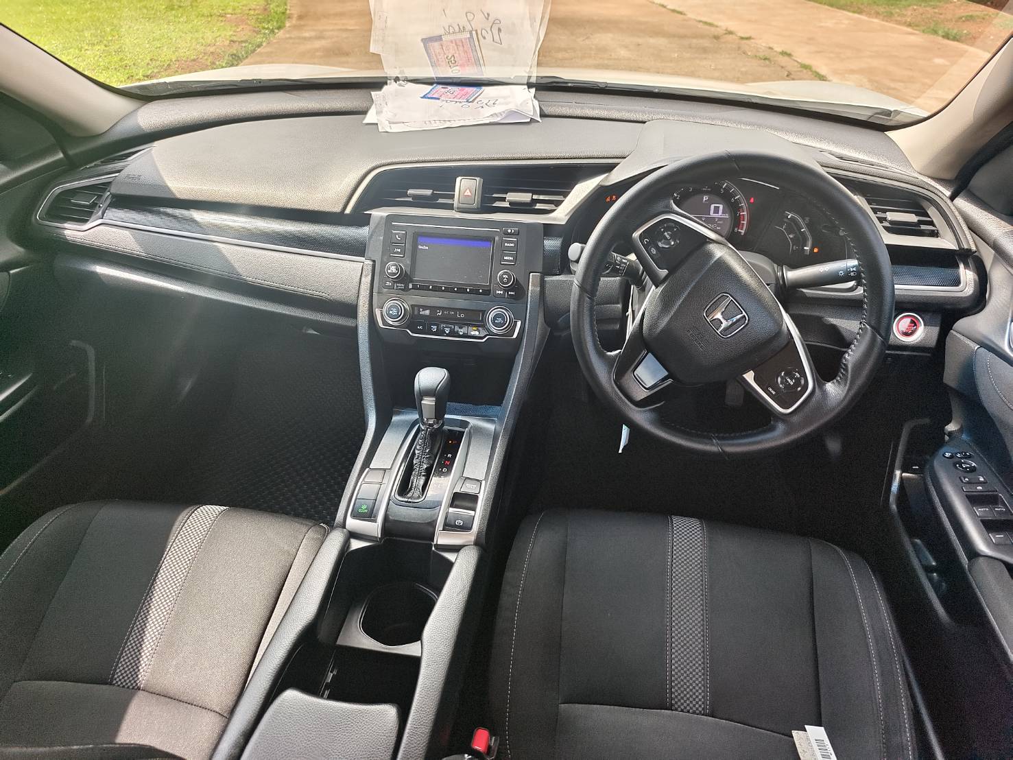 Honda Civic 1.8 E Sedan AT 2021
