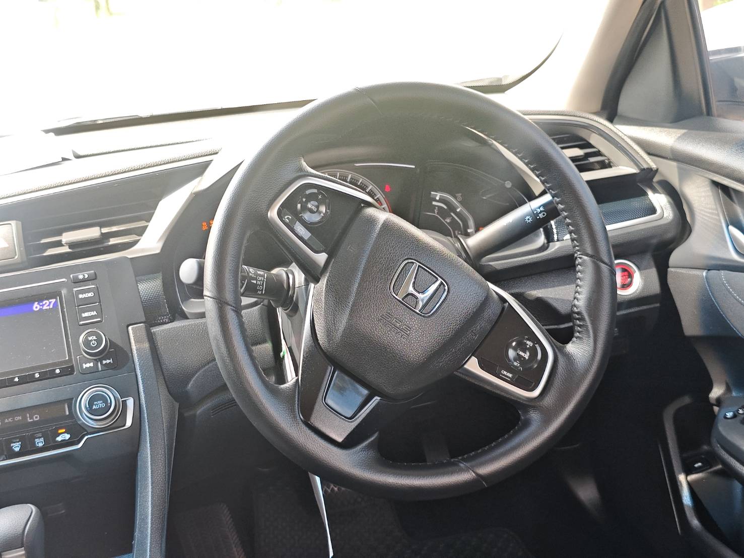 Honda Civic 1.8 E Sedan AT 2021