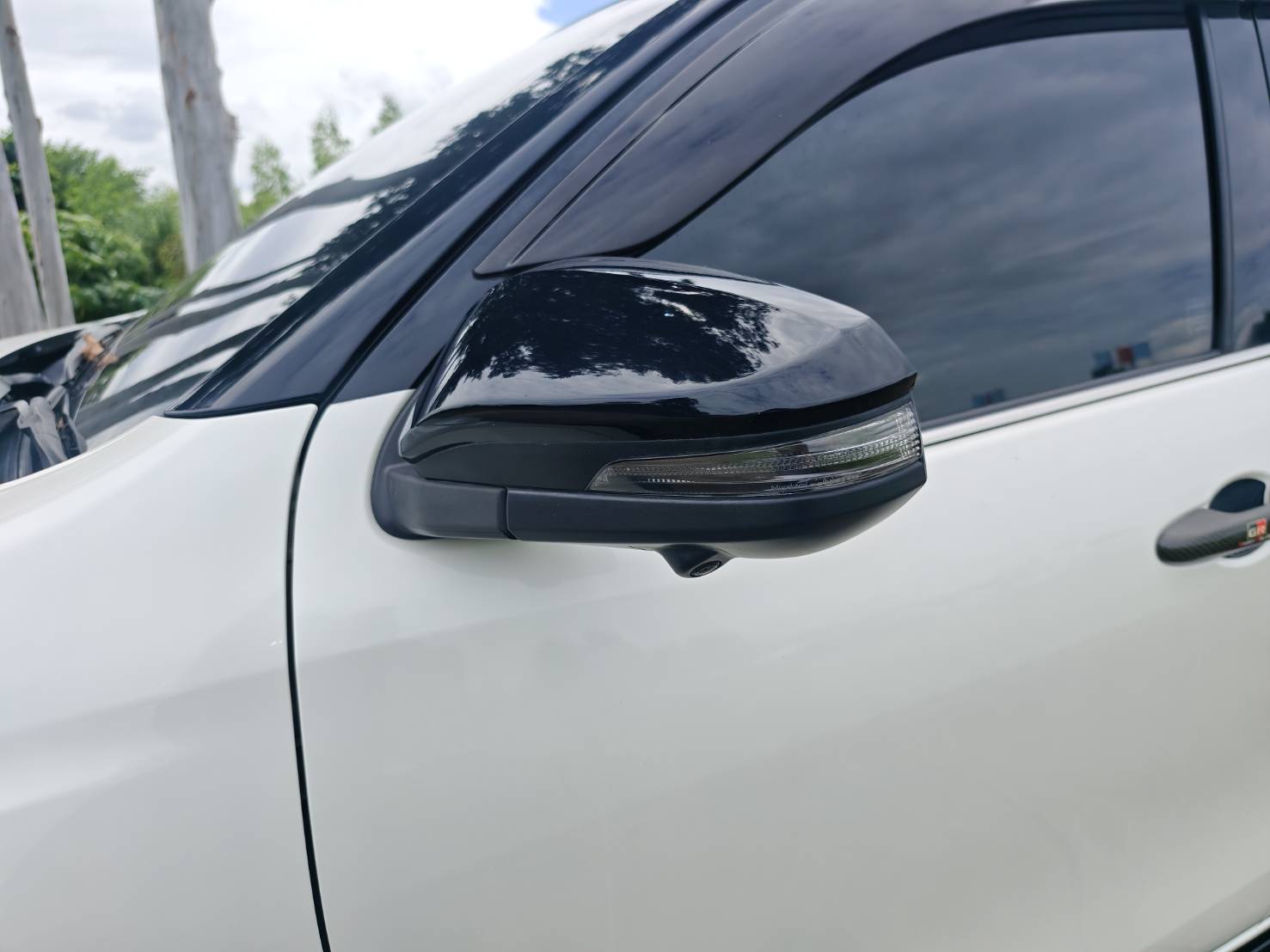 Toyota Fortuner 2.4 Legender 4 WD SUV AT 2022