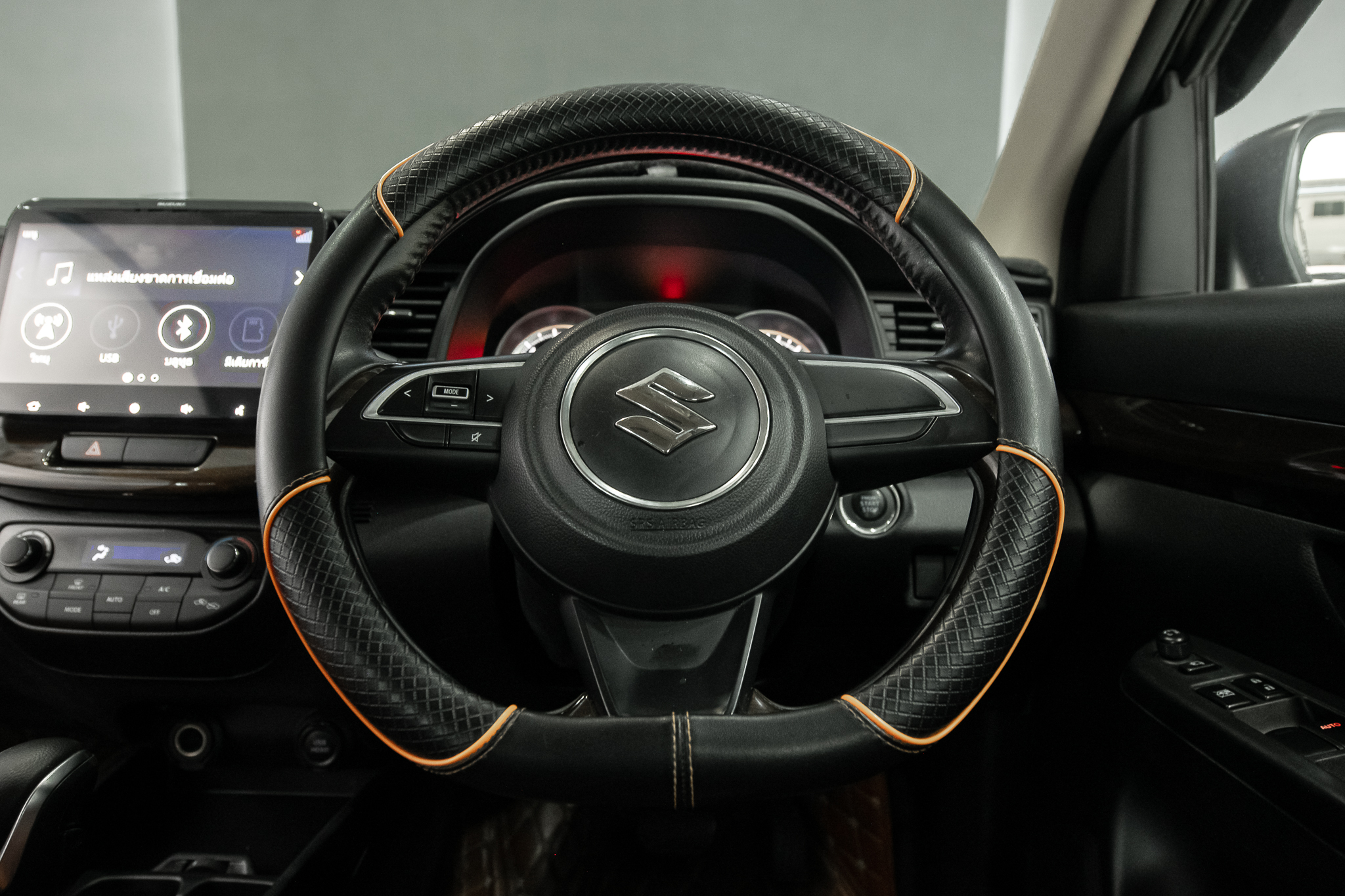 Suzuki Ertiga 1.5 GX SUV AT 2020
