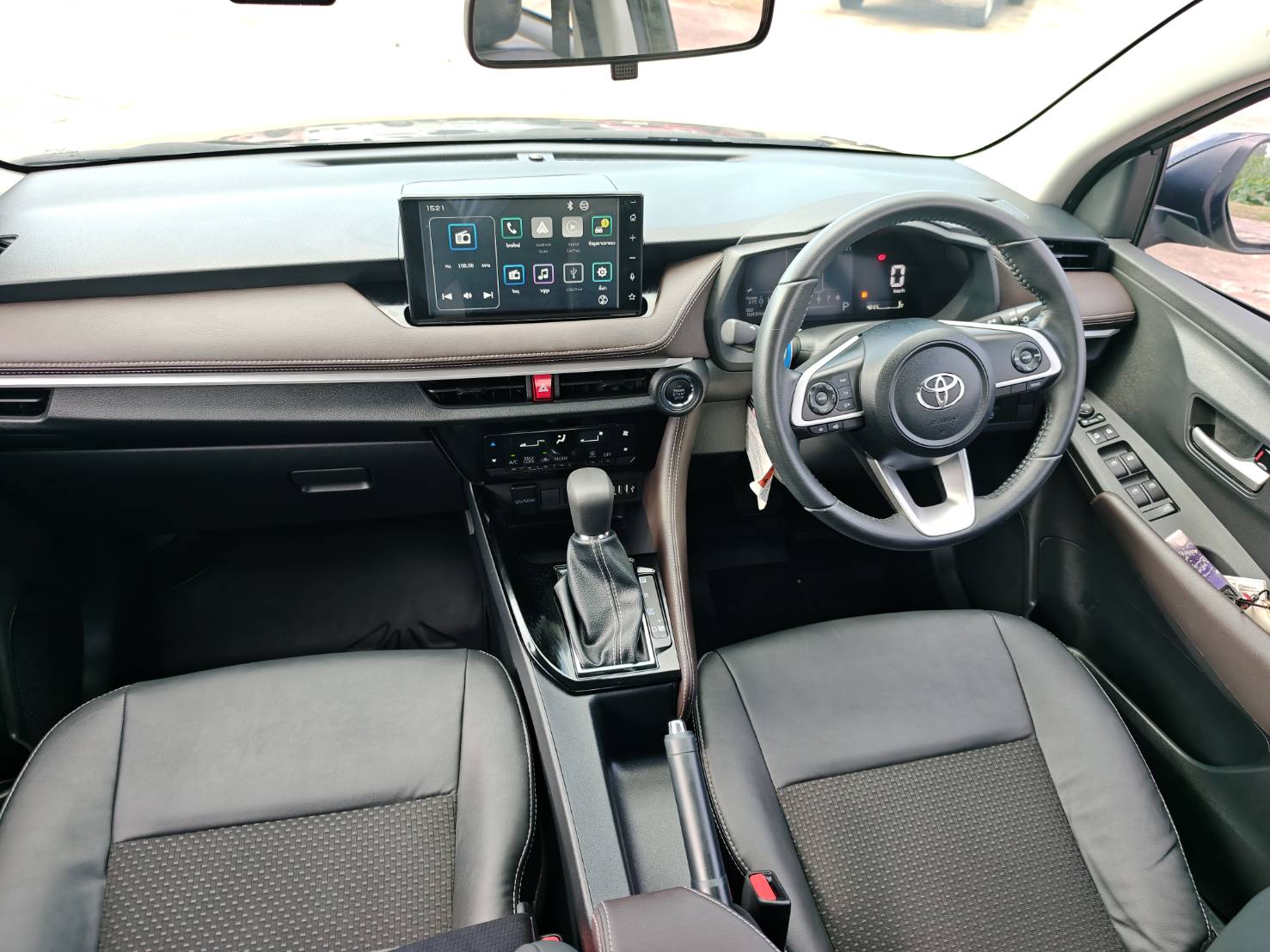 Toyota Yaris ATIV 1.2 SMART AT 2024