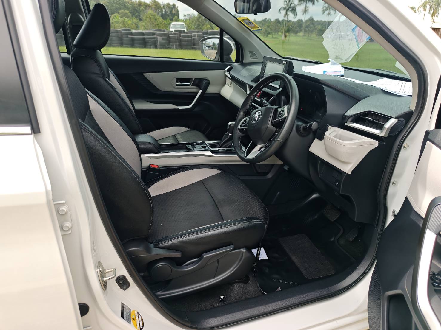 Toyota Veloz 1.5 Smart SUV AT 2023