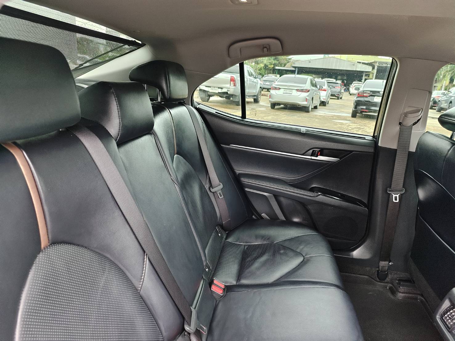 Toyota Camry 2.0 G Sedan AT 2021