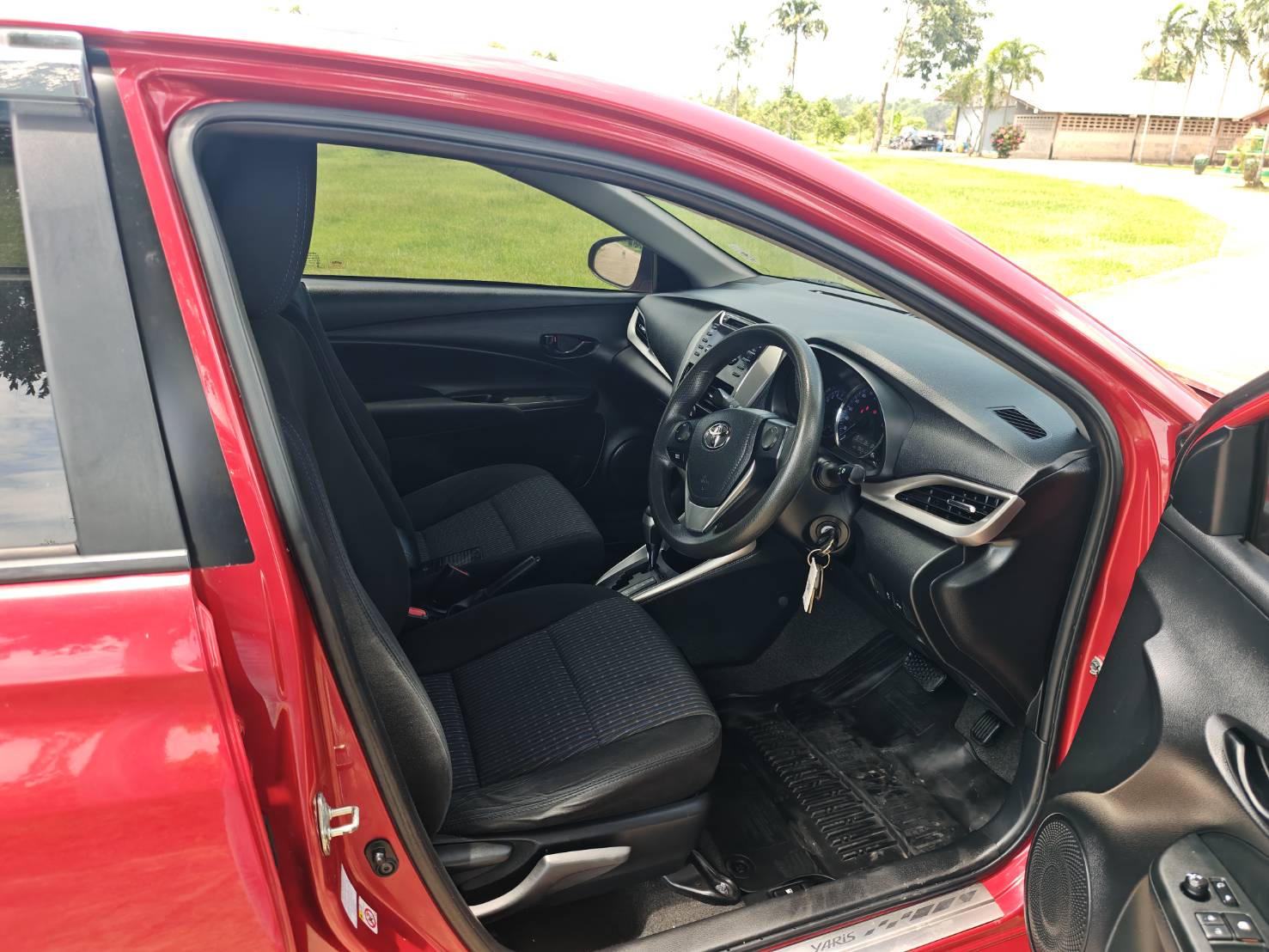 Toyota Yaris ATIVE 1.2 E Sport AT 2017