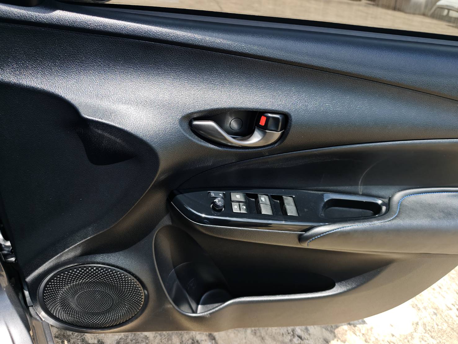 Toyota Yaris 1.2 Sport Hatchback AT ปี 2022