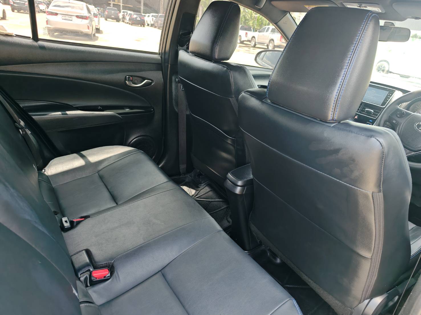Toyota Yaris 1.2 Sport Hatchback AT ปี 2022