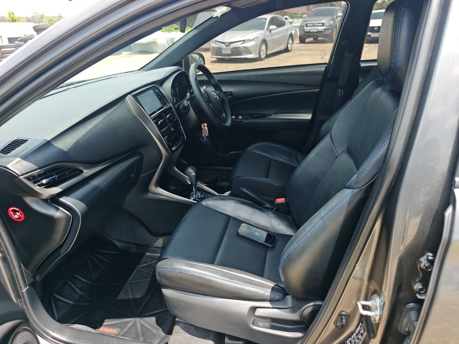 Toyota Yaris 1.2 Sport Hatchback AT ปี 2022