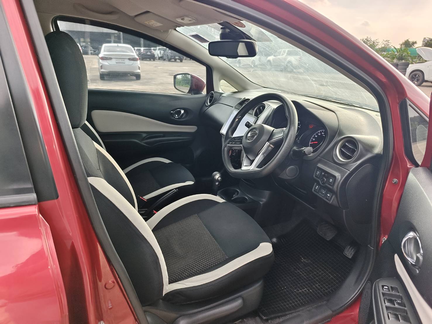 Nissan Note 1.2 VL Hatchback AT 2018