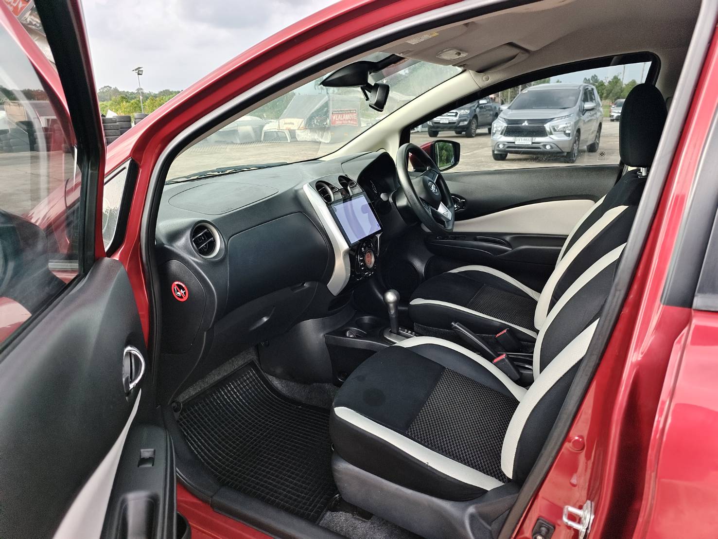 Nissan Note 1.2 VL Hatchback AT 2018