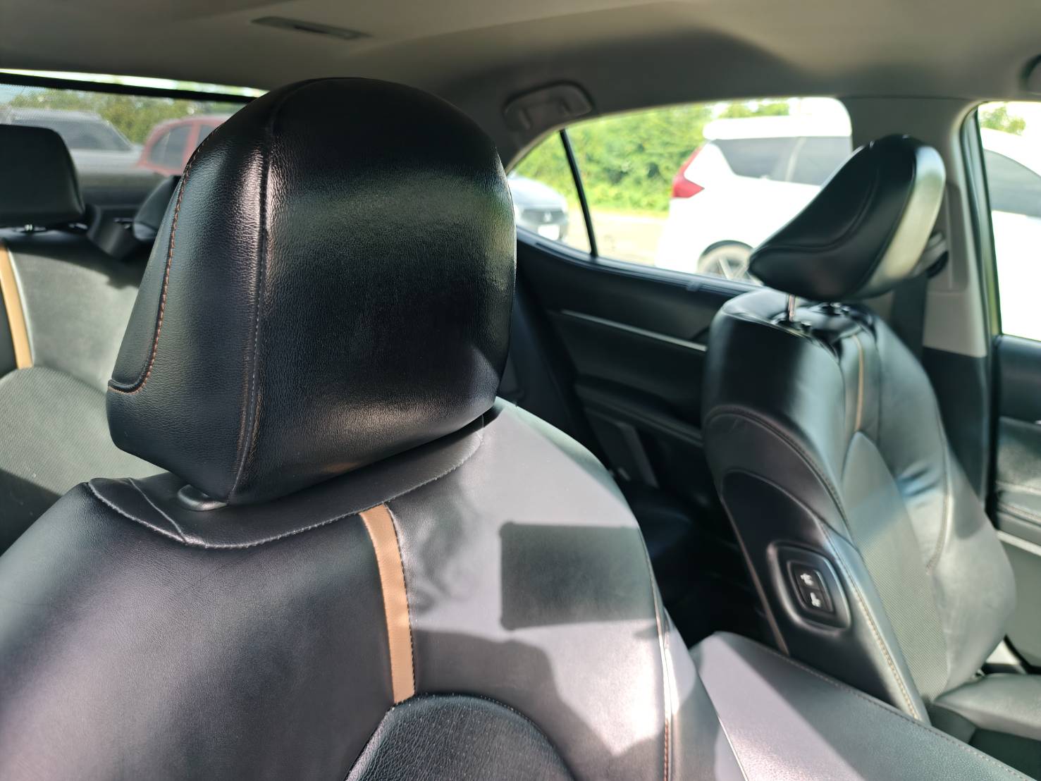 Toyota Camry 2.0 G Sedan AT 2018