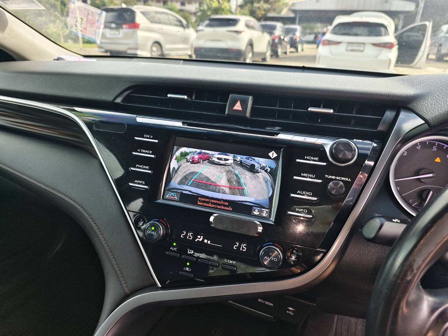 Toyota Camry 2.0 G Sedan AT 2018