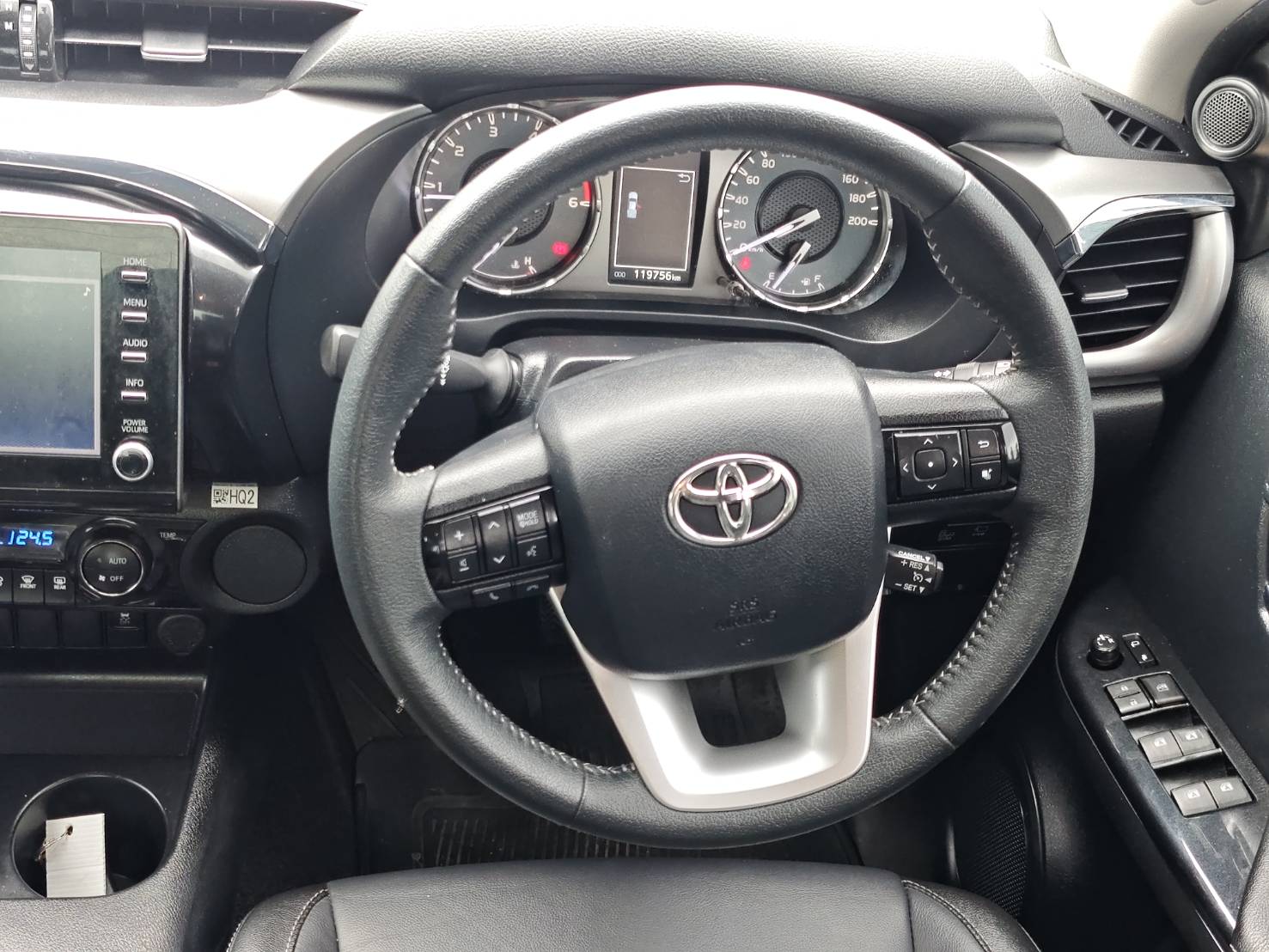 Toyota Hilux Revo Double Cab 2.4 High Prerunner AT 2022