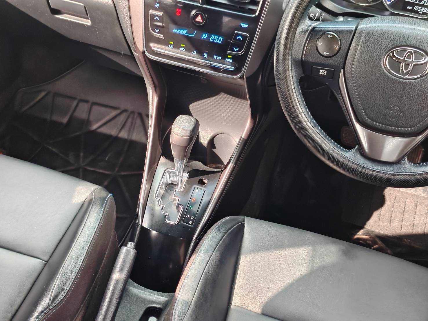 Toyota Yaris 1.2 Sport Hatchback AT ปี 2020