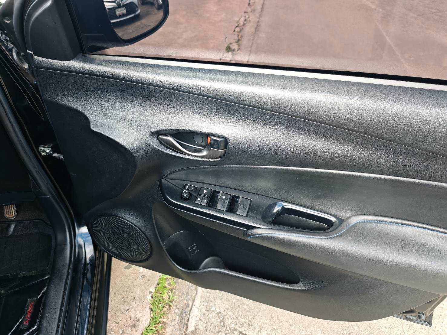 Toyota Yaris 1.2 Sport Hatchback AT ปี 2020