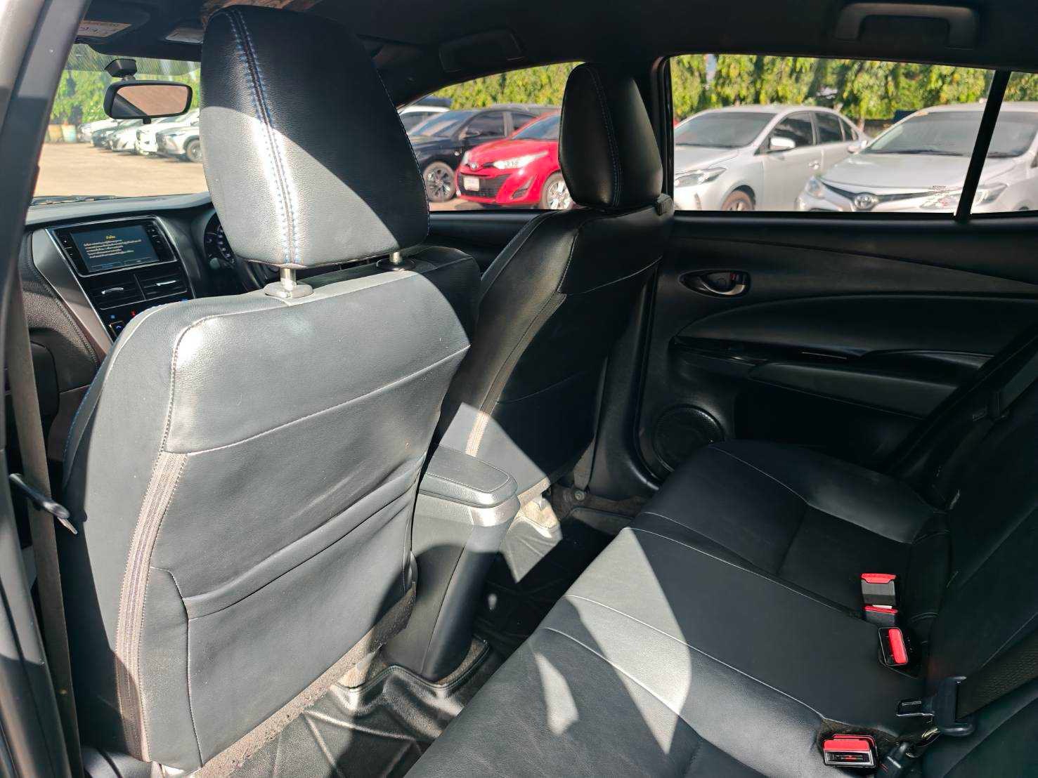 Toyota Yaris 1.2 Sport Hatchback AT ปี 2020
