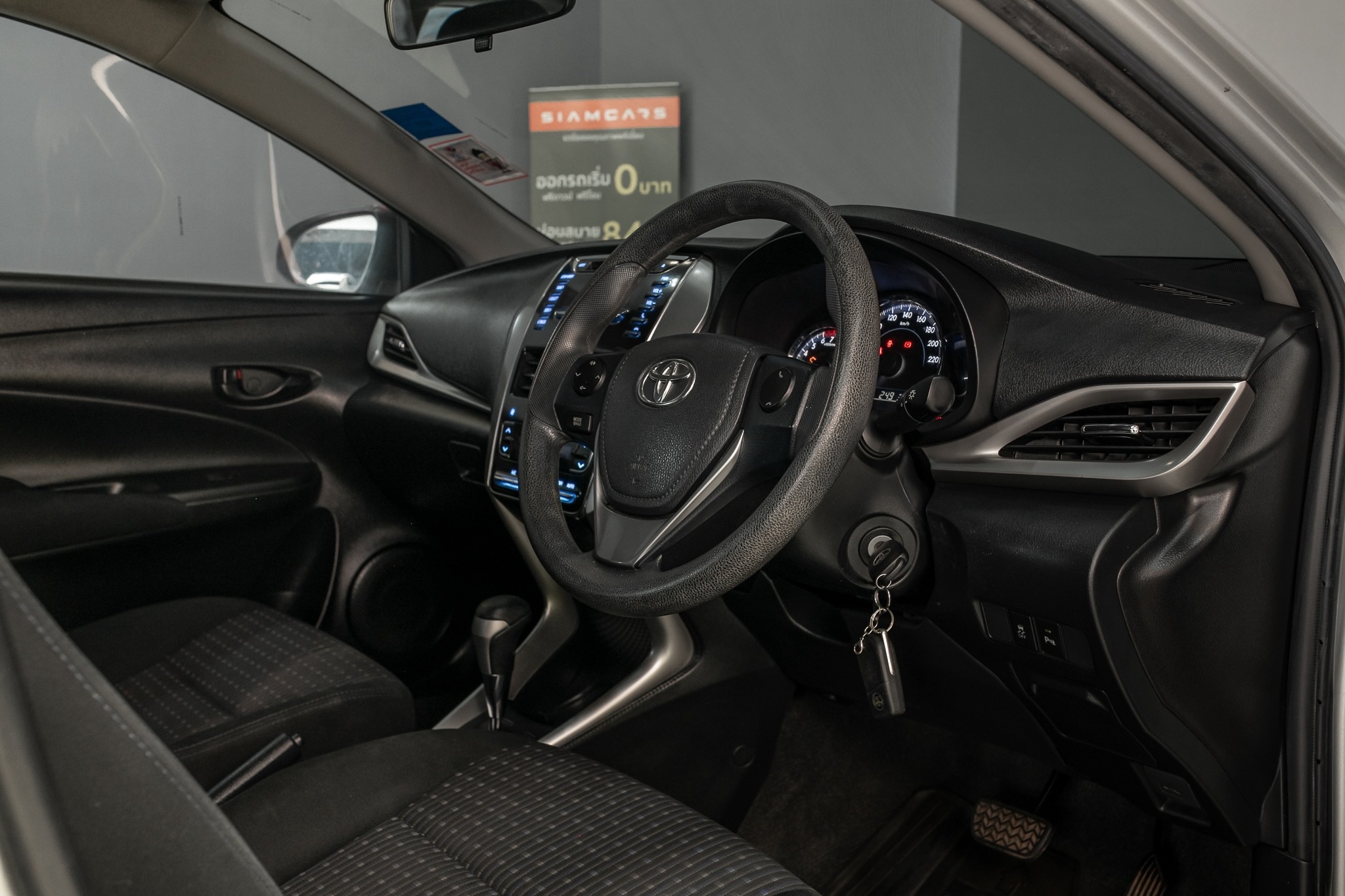 Toyota Yaris ATIVE 1.2 E Sport AT 2018