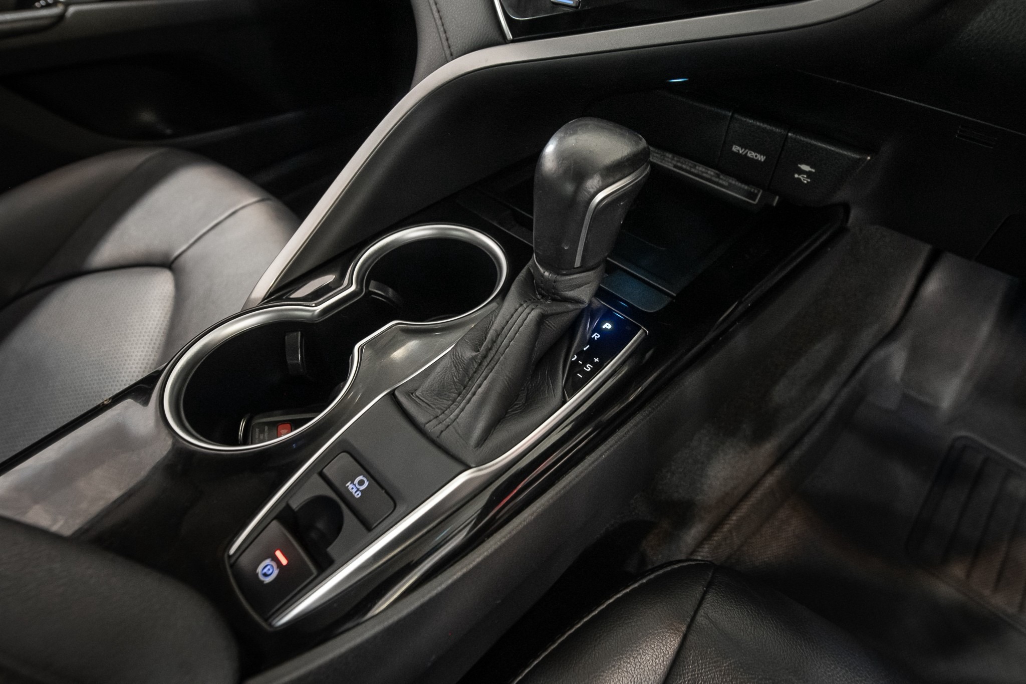 Toyota Camry 2.0 G Sedan AT 2021