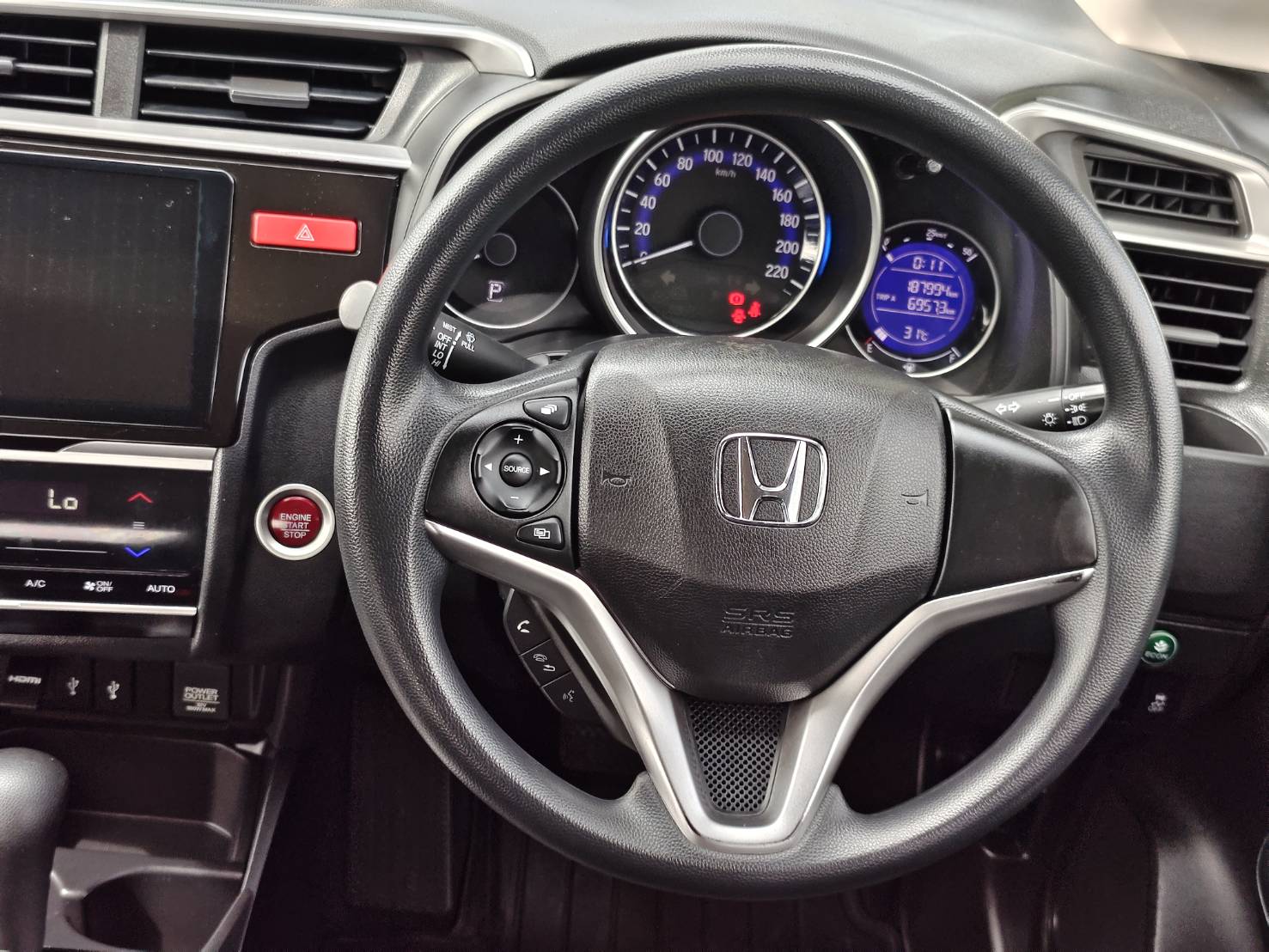 Honda Jazz 1.5 V+ Hatchback AT 2016