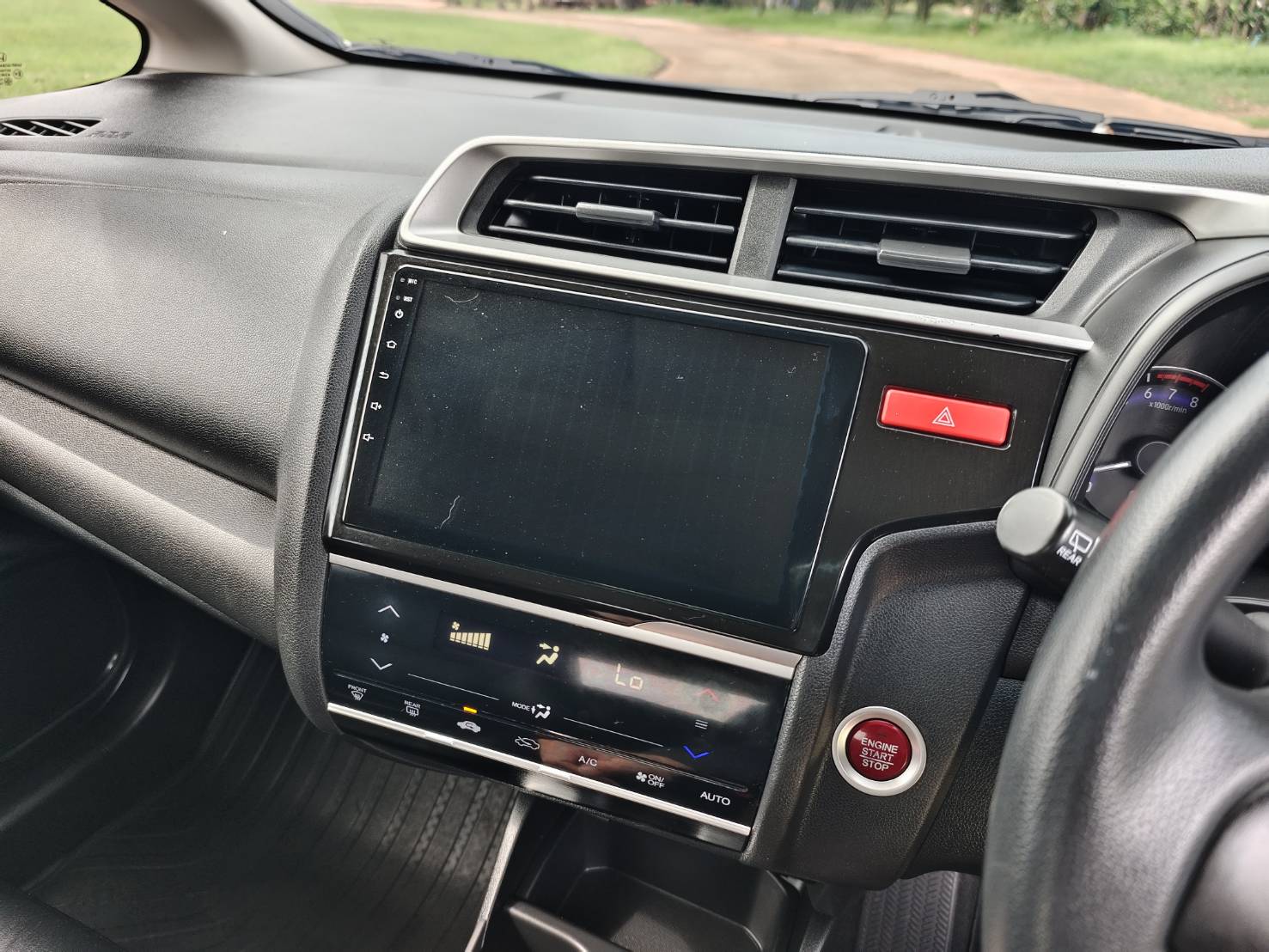 Honda Jazz 1.5 V+ Hatchback AT 2016
