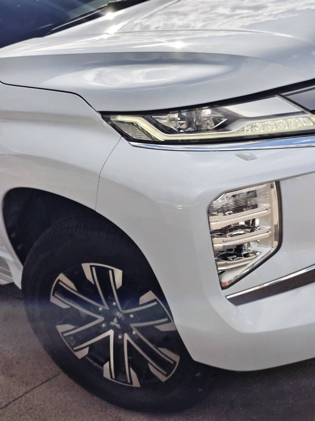 Mitsubishi Pajero Sport 2.4 GT Plus SUV AT 2021