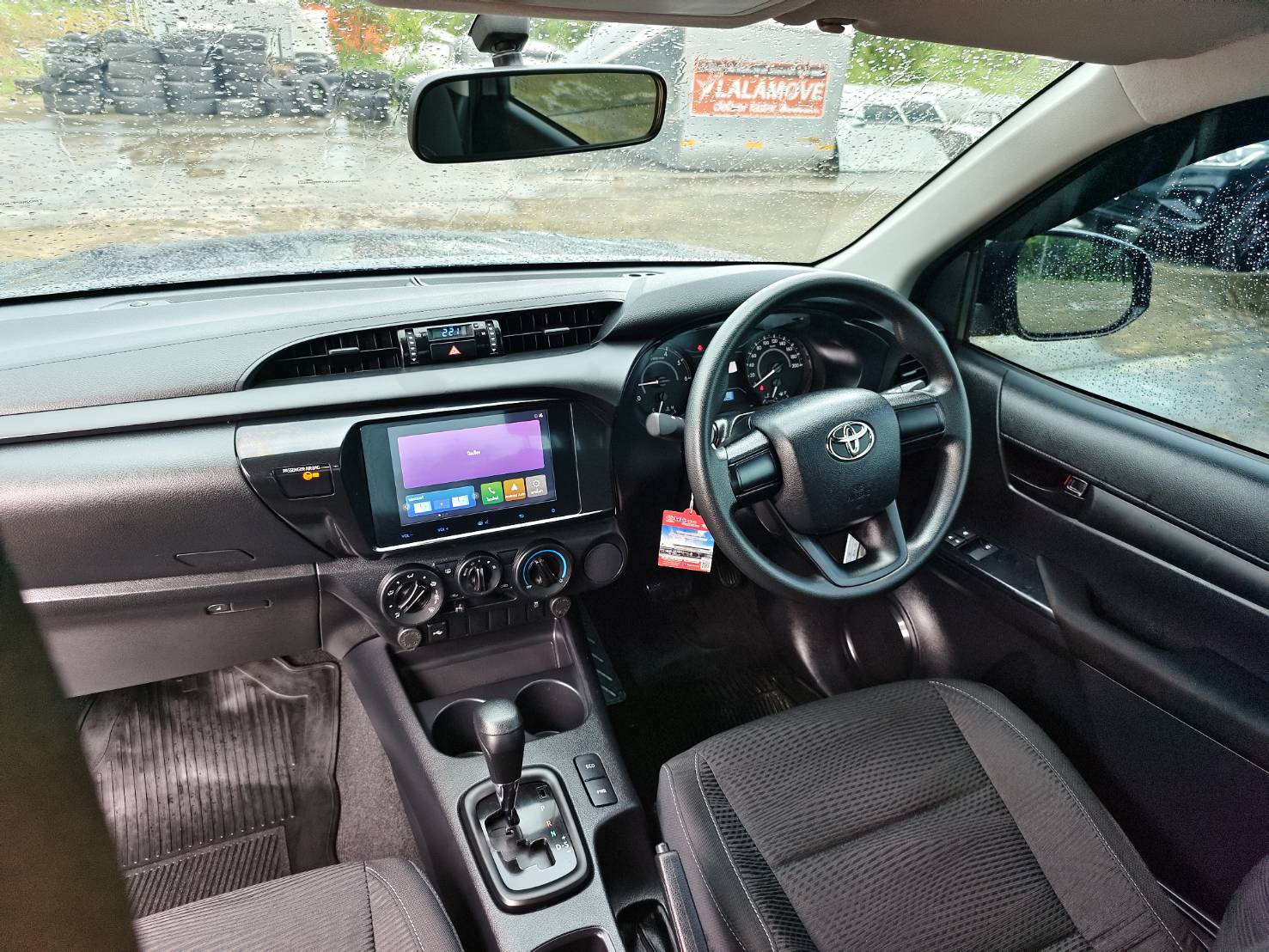 Toyota Hilux Revo Smart Cab 2.4 Entry Z Edition AT 2025
