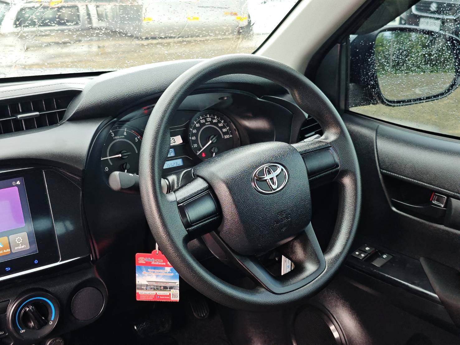 Toyota Hilux Revo Smart Cab 2.4 Entry Z Edition AT 2025
