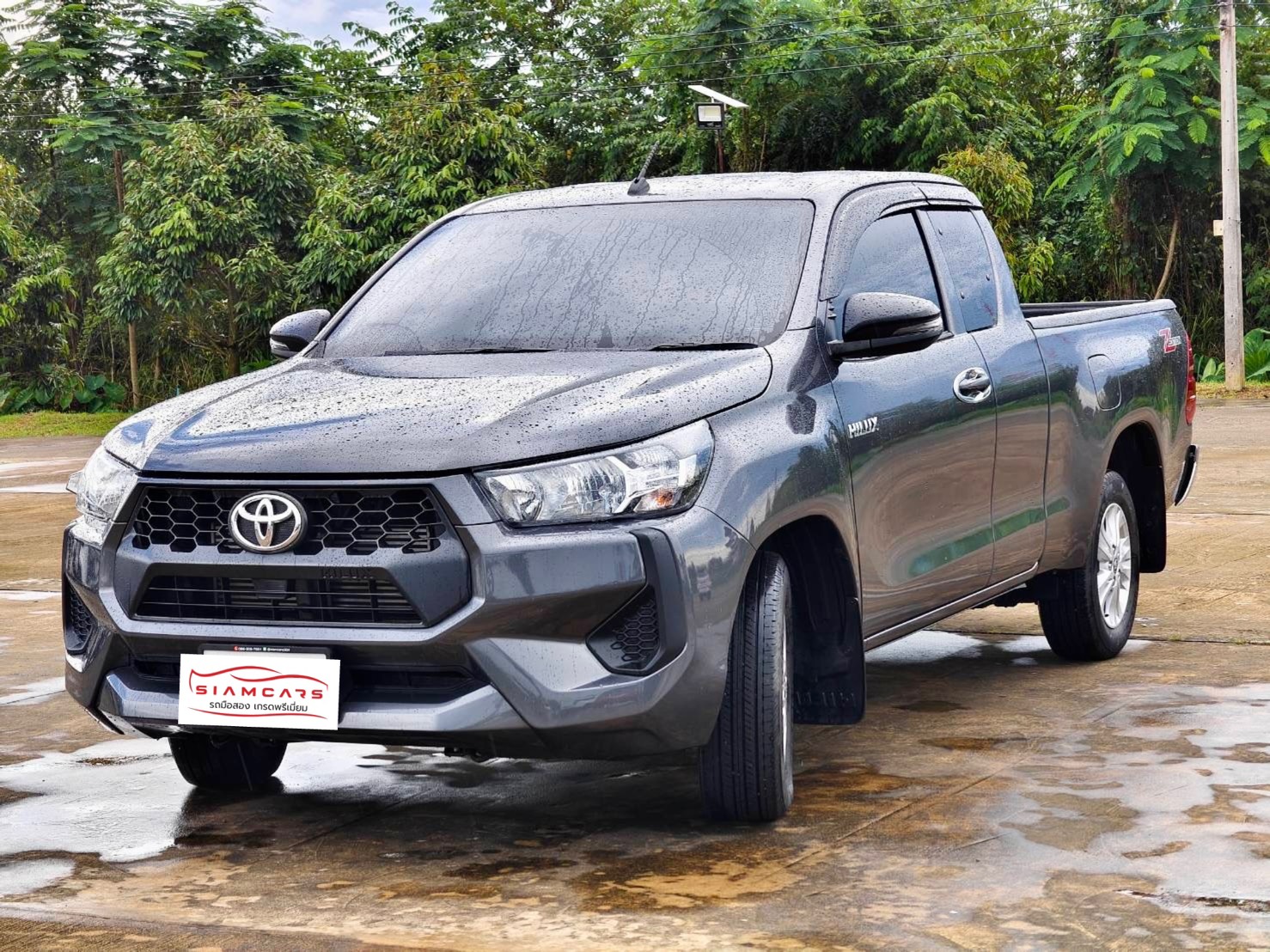 Toyota Hilux Revo Smart Cab 2.4 Entry Z Edition AT 2025