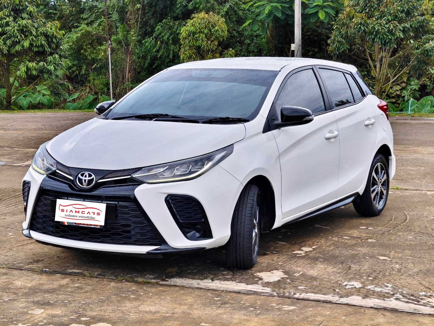 Toyota Yaris 1.2 Sport Hatchback AT 2022