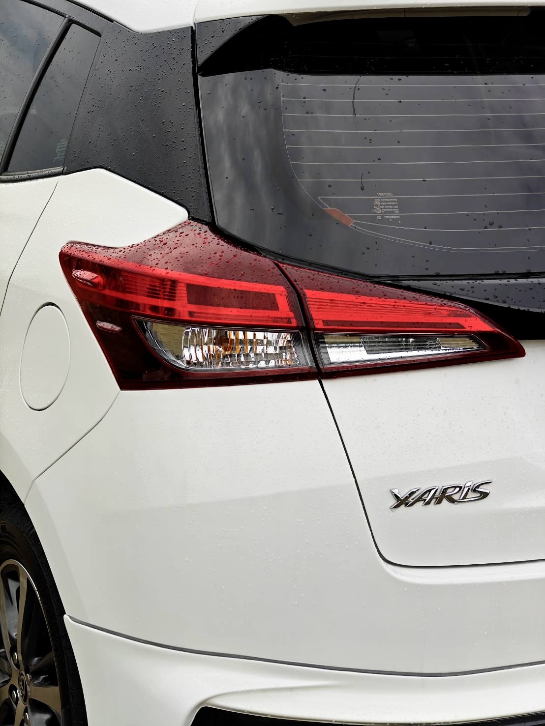 Toyota Yaris 1.2 Sport Hatchback AT 2022