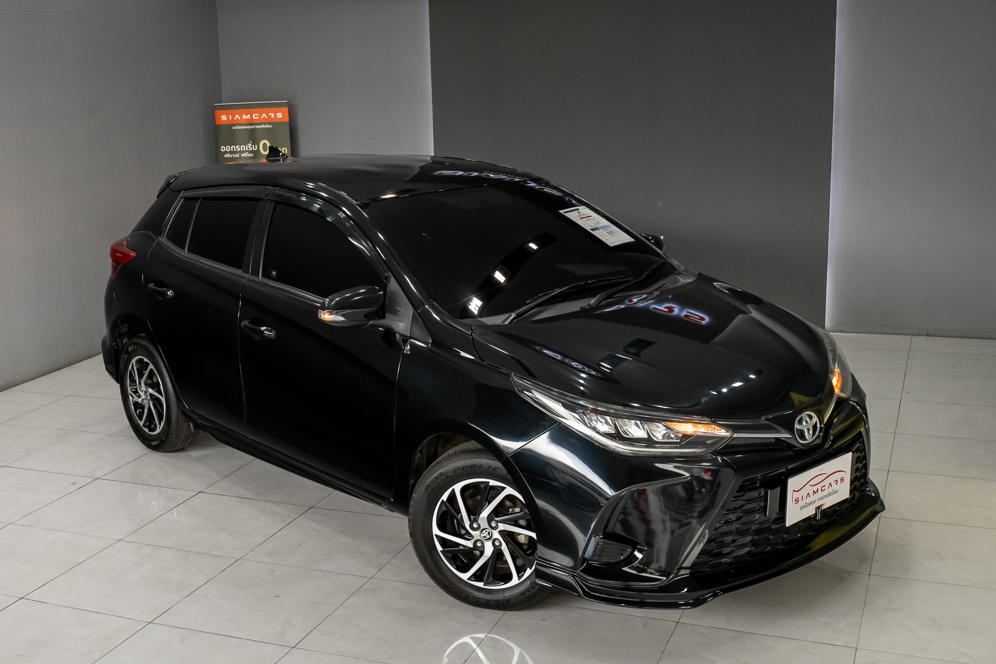 Toyota Yaris 1.2 Sport Hatchback AT ปี 2020