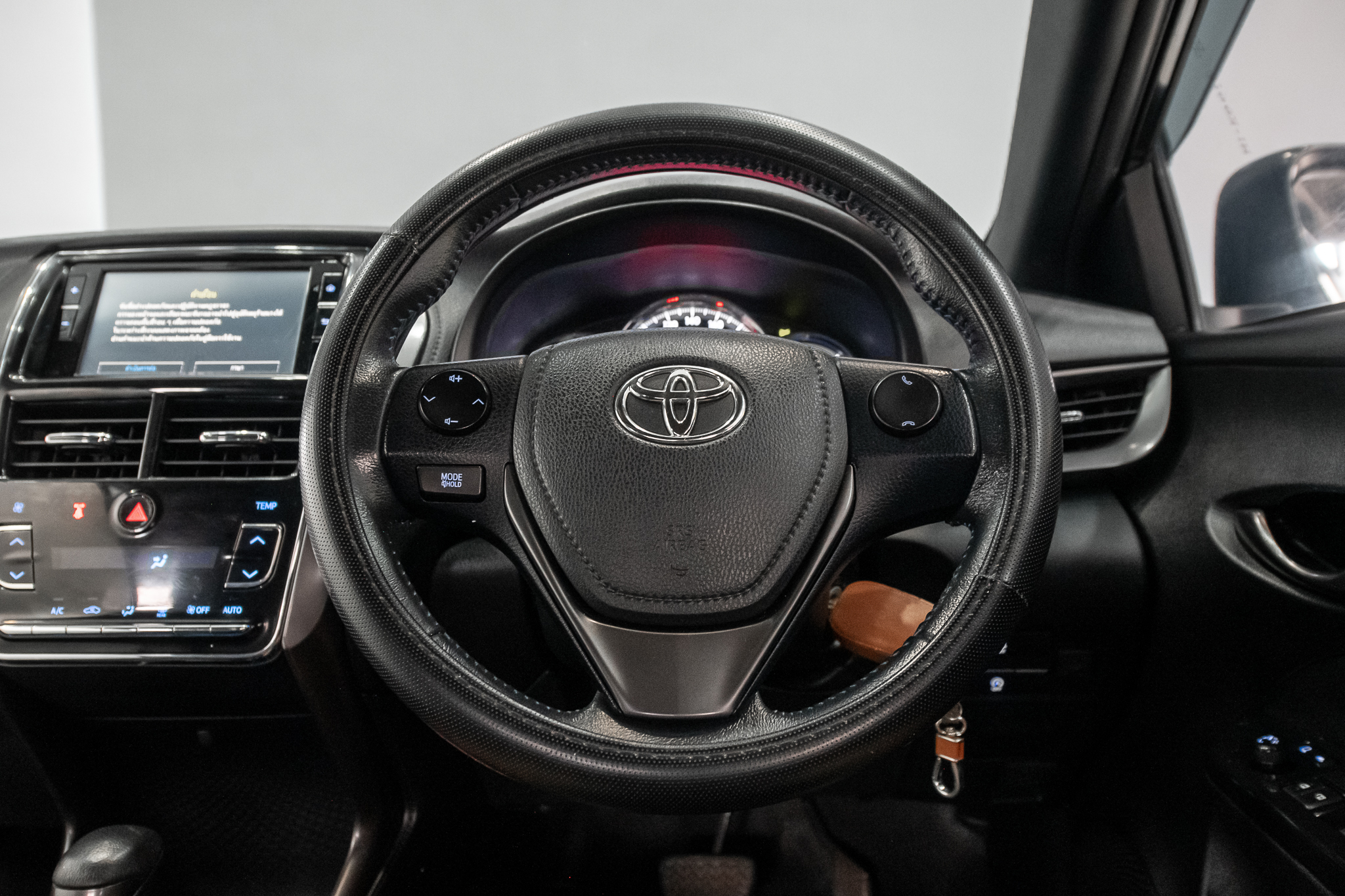 Toyota Yaris 1.2 Sport Hatchback AT ปี 2020