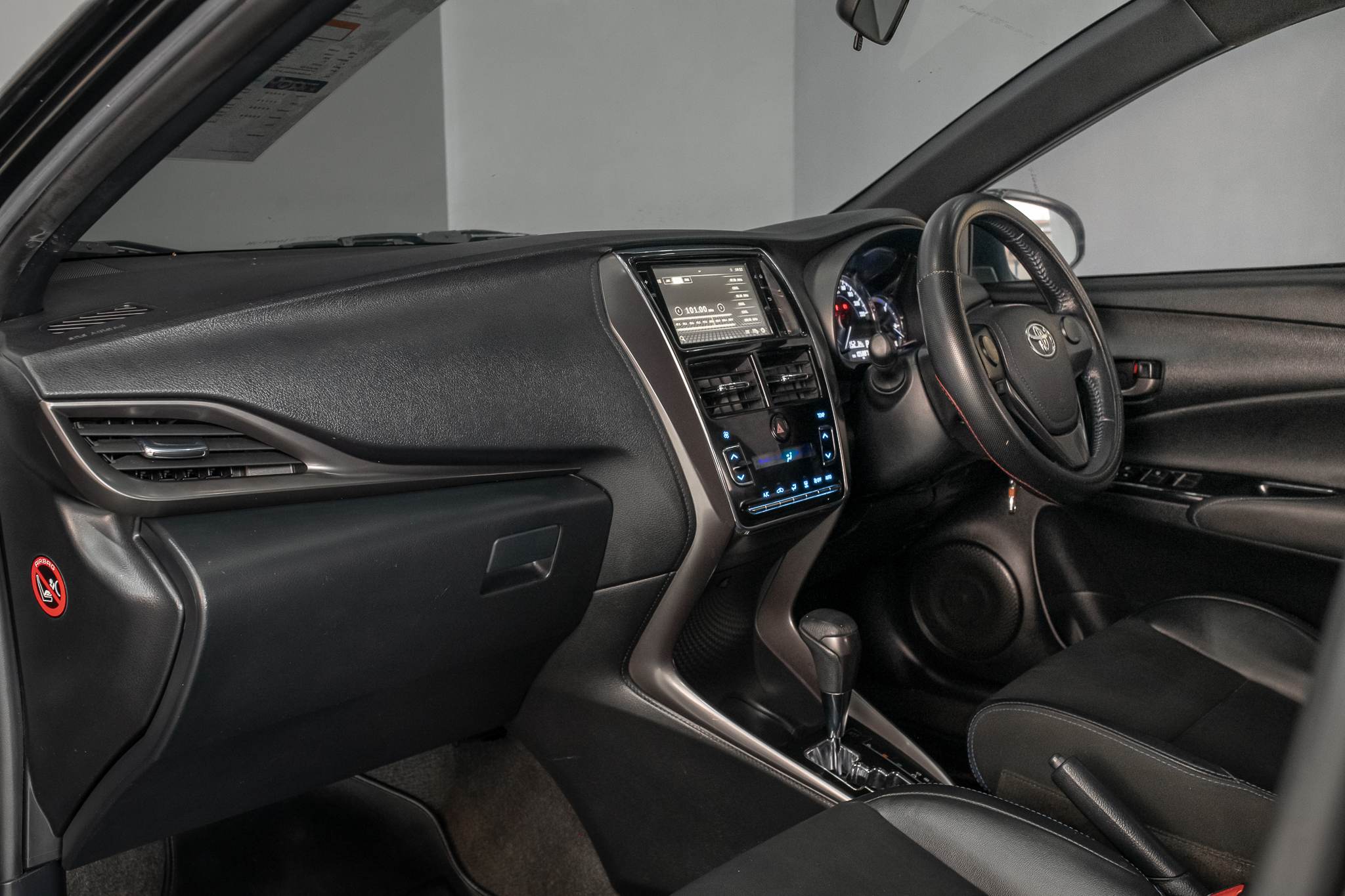 Toyota Yaris 1.2 Sport Hatchback AT ปี 2020