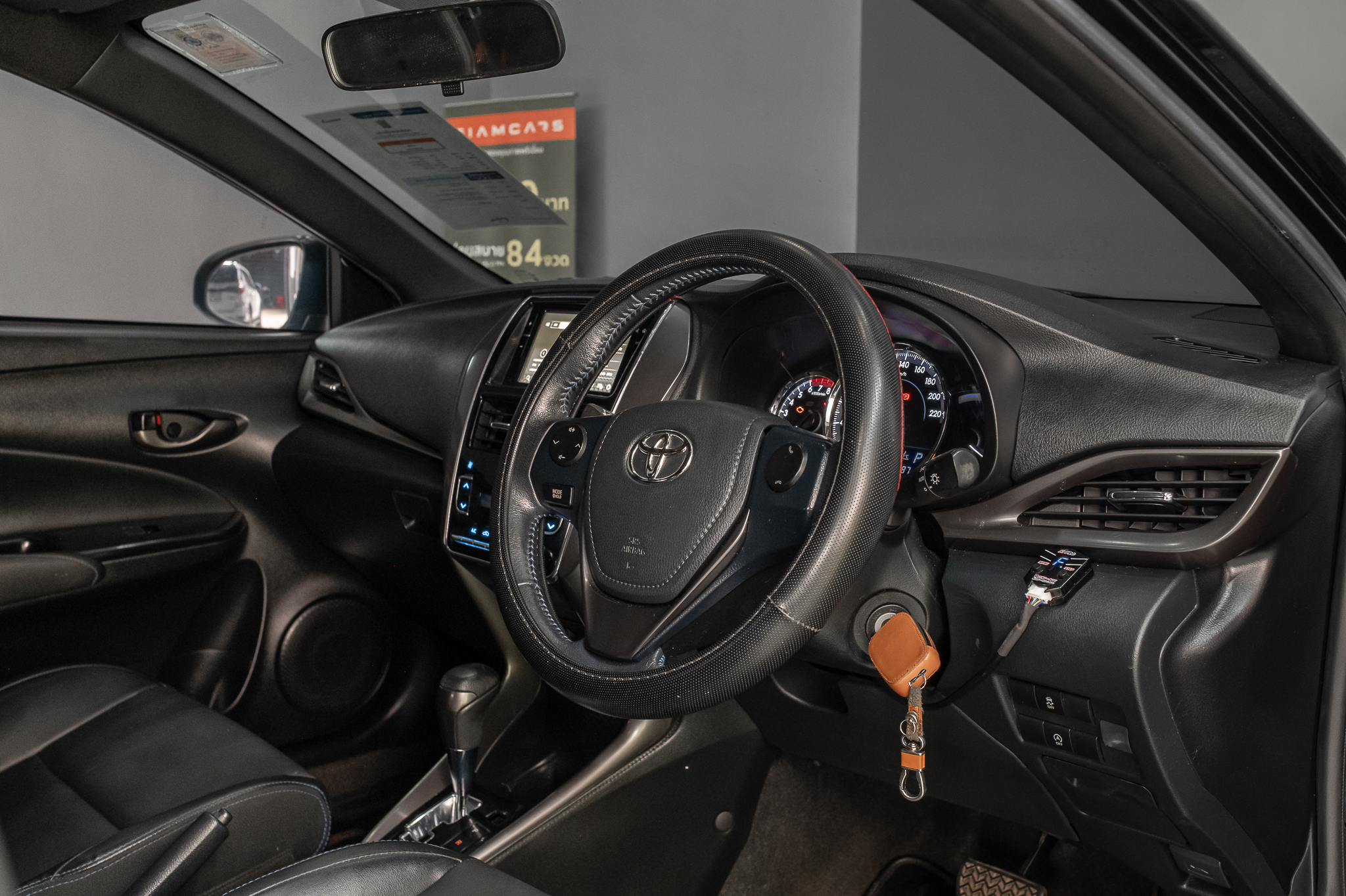 Toyota Yaris 1.2 Sport Hatchback AT ปี 2020
