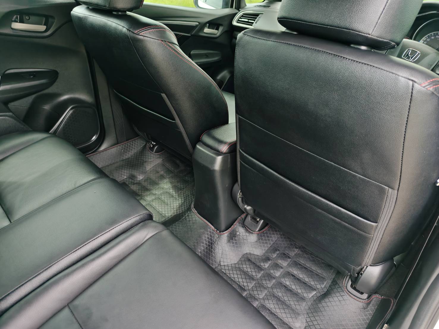 Honda Jazz 1.5 RS Hatchback AT 2019