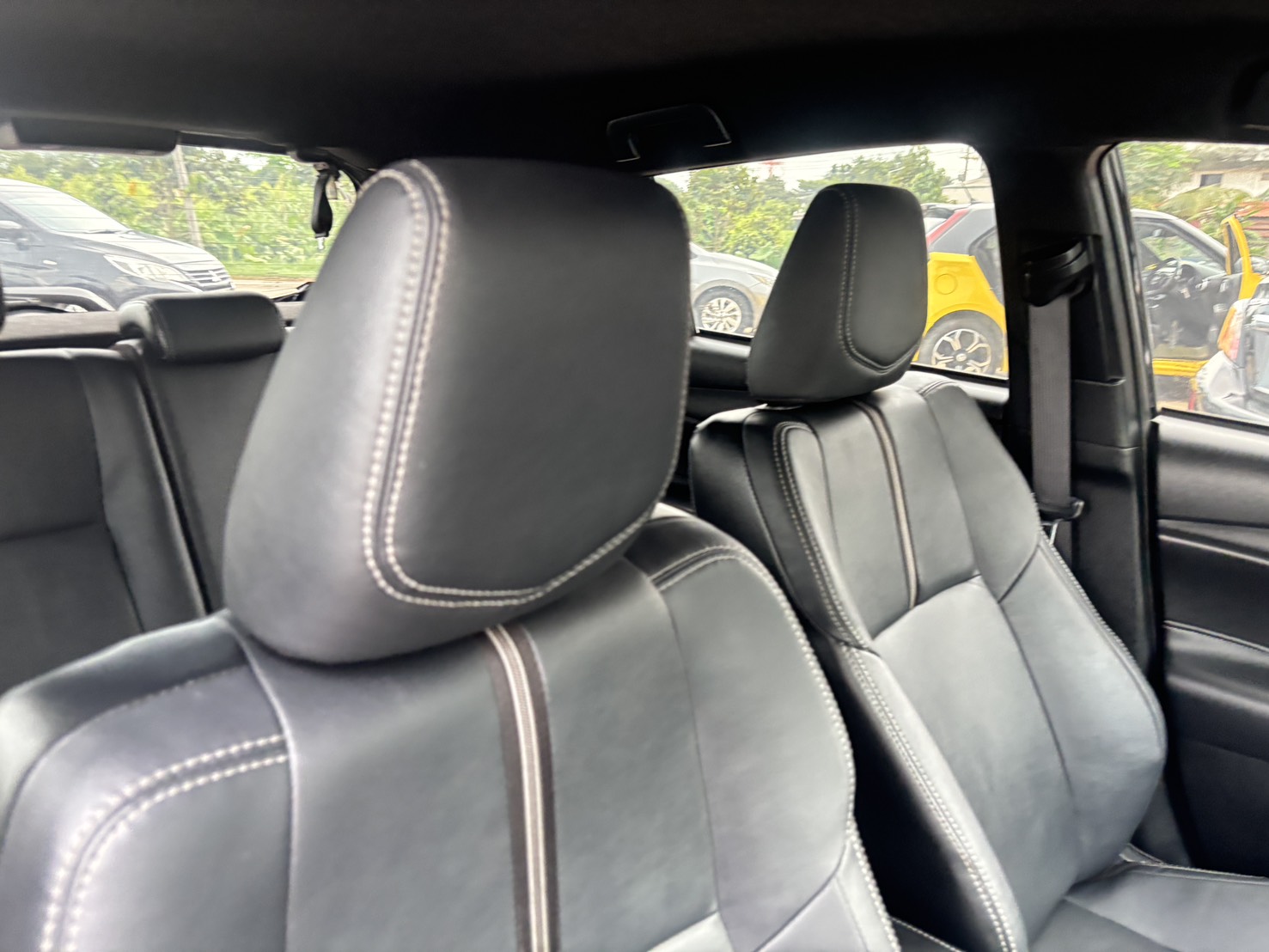 Toyota Yaris 1.2 Sport Hatchback AT ปี 2023