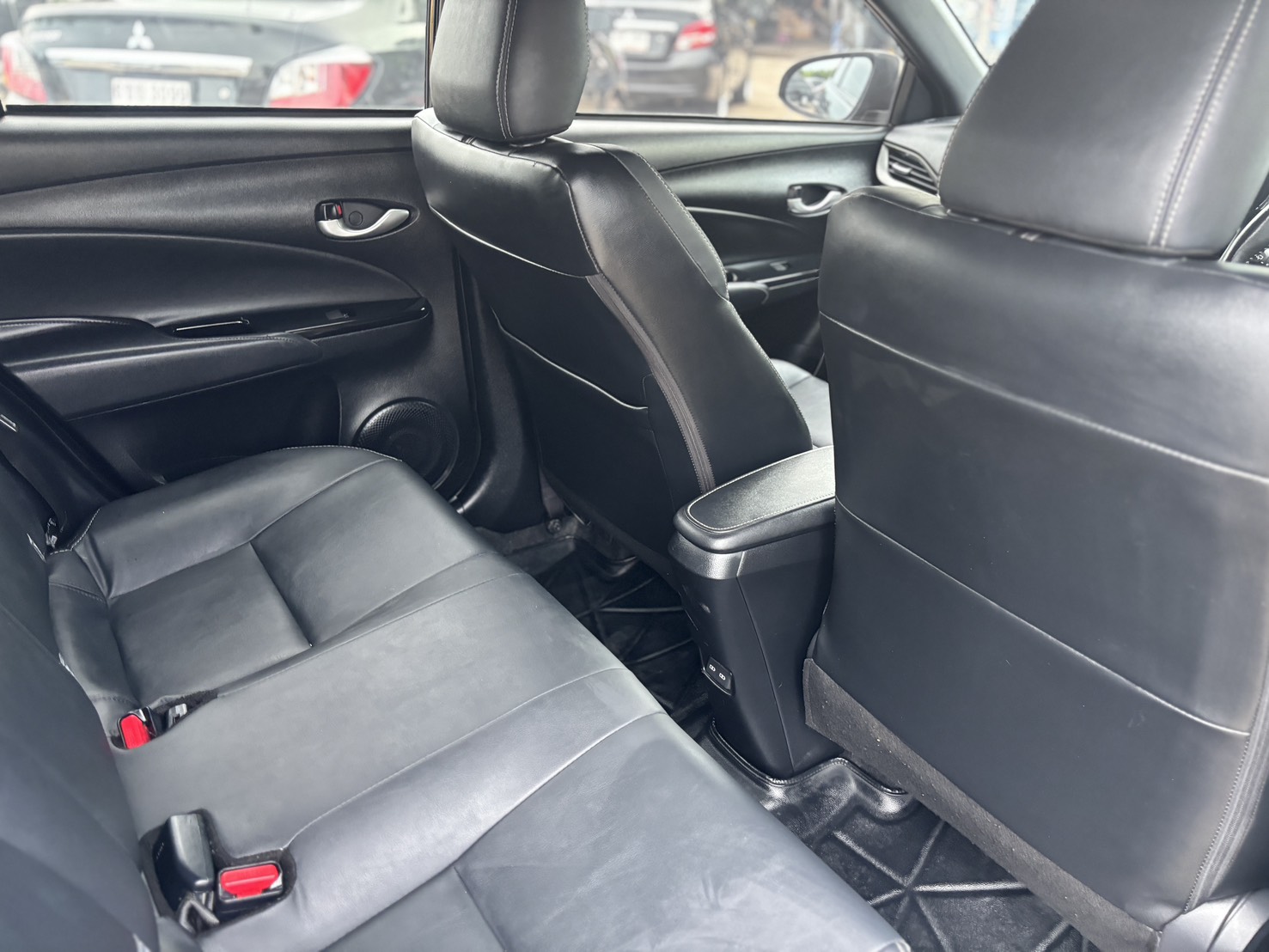 Toyota Yaris 1.2 Sport Hatchback AT ปี 2023