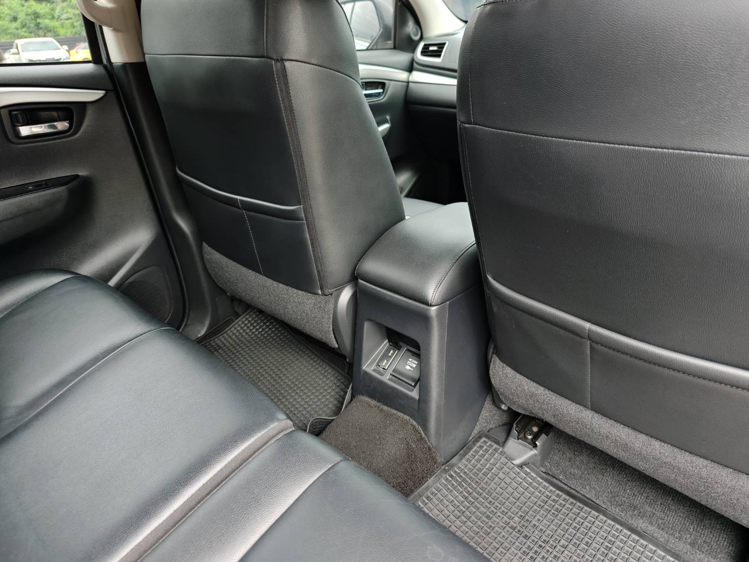 Mitsubishi Pajero Sport 2.4 GT Premium 2 wd SUV AT 2022