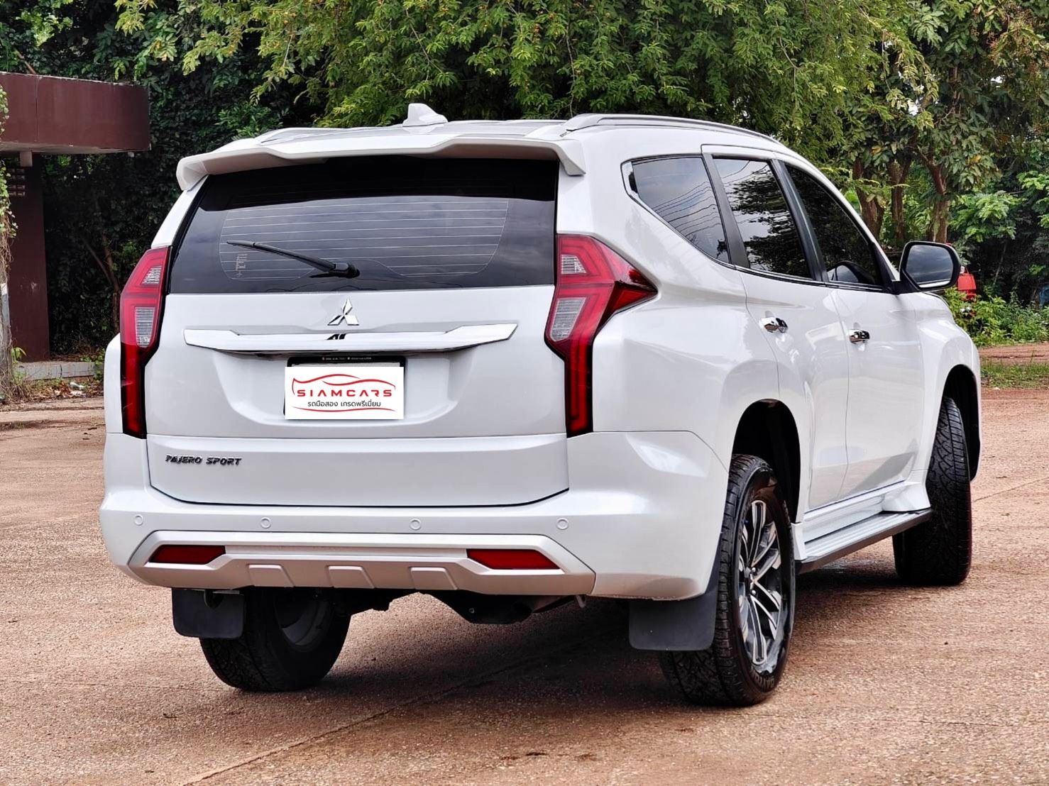 Mitsubishi Pajero Sport 2.4 GT Premium 2 wd SUV AT 2022