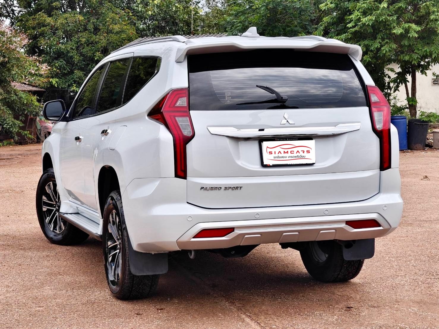 Mitsubishi Pajero Sport 2.4 GT Premium 2 wd SUV AT 2022