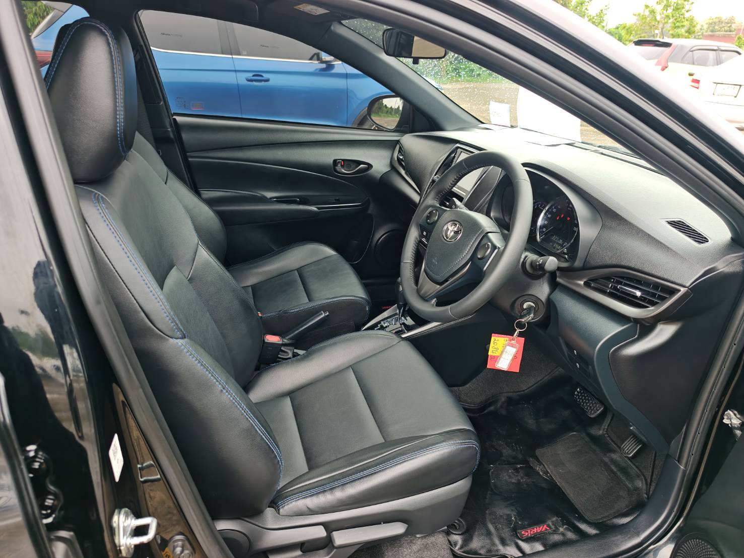 Toyota Yaris 1.2 Sport Hatchback AT ปี 2022