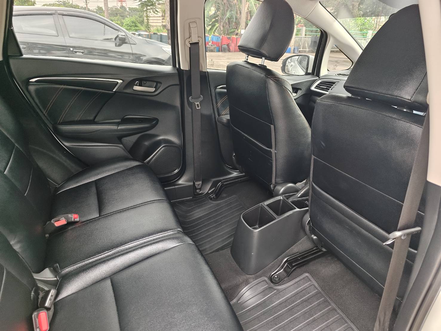 Honda Jazz 1.5 S Hatchback AT 2018