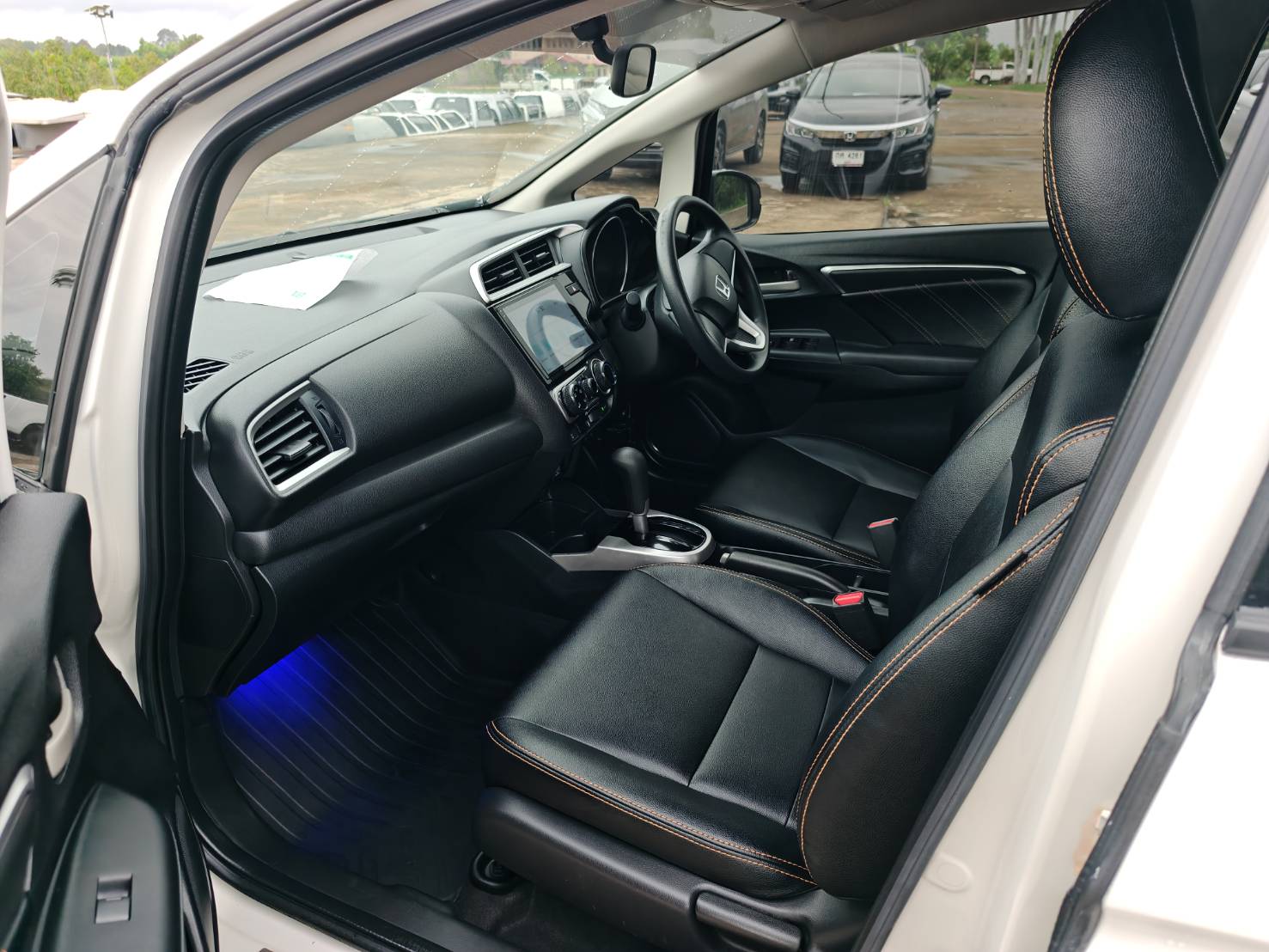 Honda Jazz 1.5 S Hatchback AT 2018