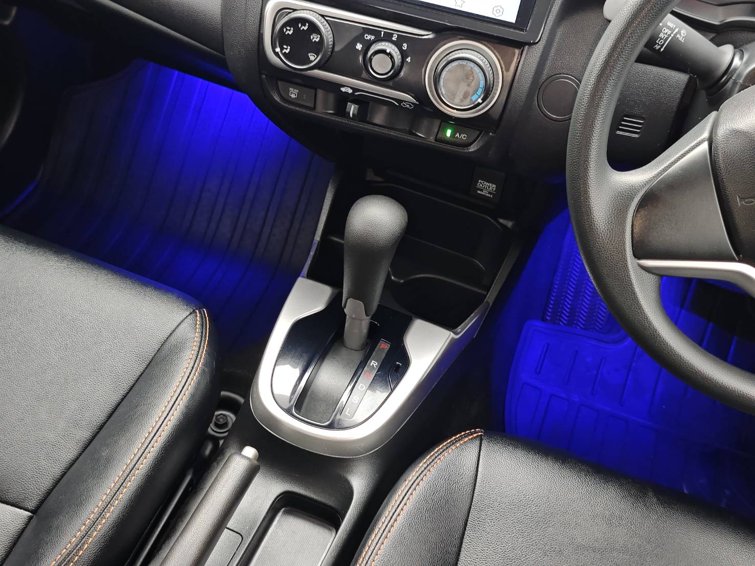 Honda Jazz 1.5 S Hatchback AT 2018
