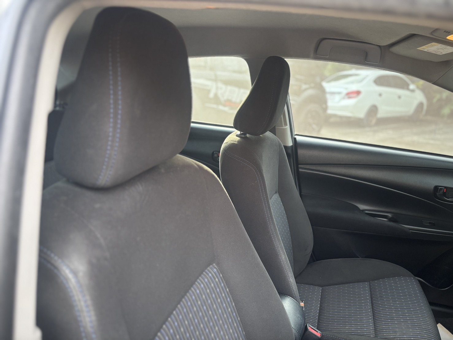 Toyota Yaris ATIVE 1.2 E Sport AT 2018