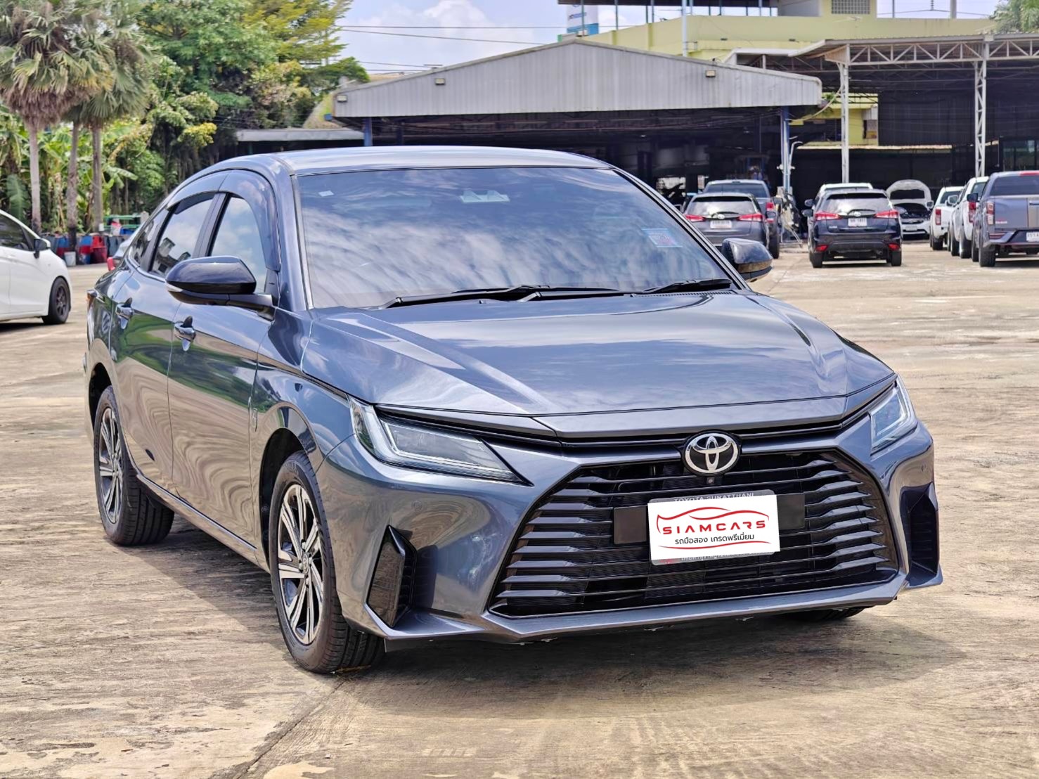 Toyota Yaris ATIV 1.2 Premium Luxury AT 2022