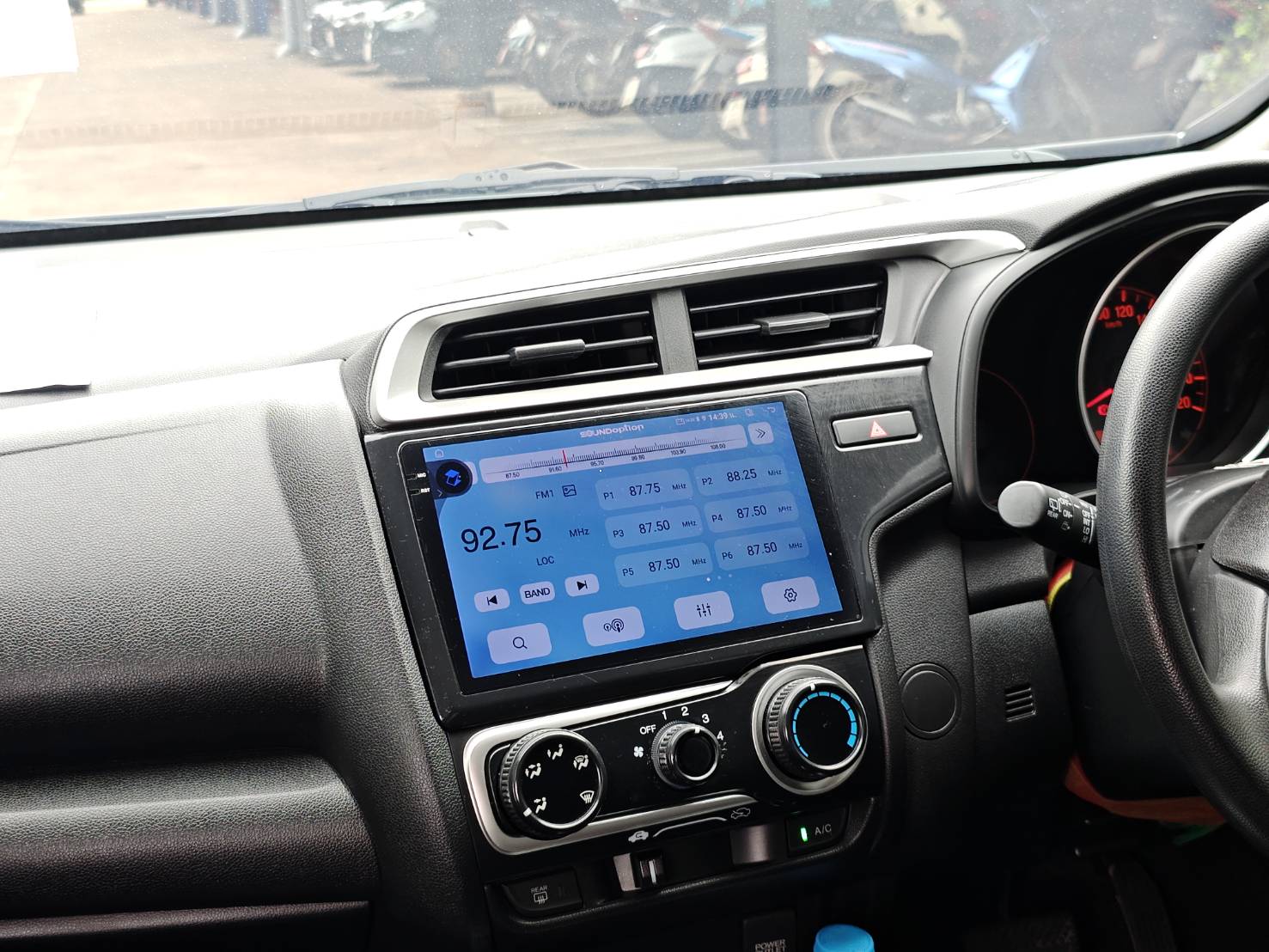 Honda Jazz 1.5 S Hatchback AT 2021